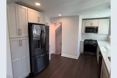 17012 Eldamere Avenue, Loveland, OH 44128 - Photo 16