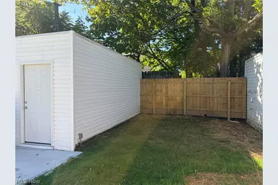 17012 Eldamere Avenue, Loveland, OH 44128 - Photo 32