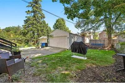 1655 Lauderdale Avenue, Oakwood, OH 44107 - Photo 38