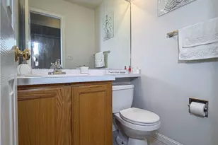 4044 St Andrews Ct, Canfield, OH 44406 - Photo 10