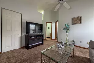 4044 St Andrews Ct, Canfield, OH 44406 - Photo 16