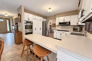 310 Fawnwood Dr, Tallmadge, OH 44278 - Photo 18