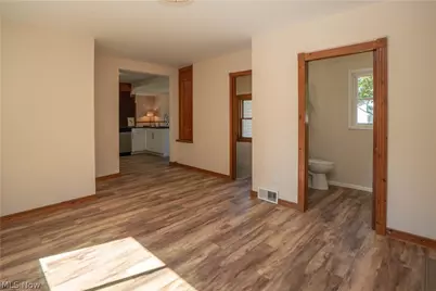 12800 Redwood Avenue NW, Uniontown, OH 44685 - Photo 12
