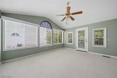 4435 Dalbury Avenue NE, Canton, OH 44714 - Photo 6