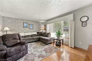 38233 Parkway Blvd, Willoughby, OH 44094 - Photo 6