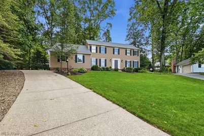 5826 Garth Circle NW, Canton, OH 44718 - Photo 2