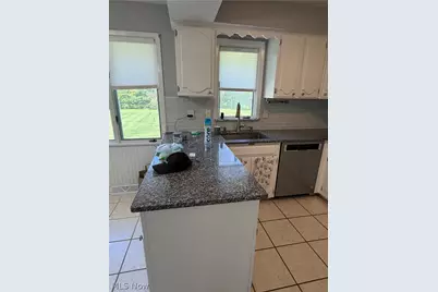 1905 Camberly Drive, Loveland, OH 44124 - Photo 8