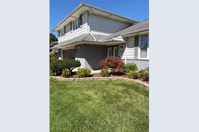 1905 Camberly Drive, Loveland, OH 44124 - Photo 2