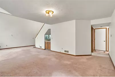68 Starboard Circle, Green, OH 44319 - Photo 6