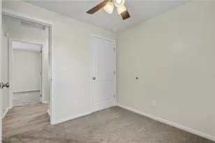 251 Caladonia Ave, Akron, OH 44333 - Photo 22