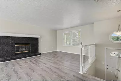 251 Caladonia Avenue, Akron, OH 44333 - Photo 6