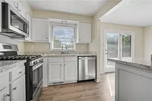 251 Caladonia Ave, Akron, OH 44333 - Photo 14