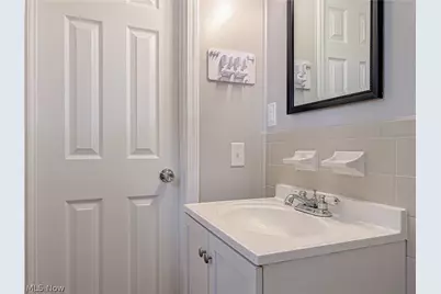 8636 Camelot Avenue NW, Canal Fulton, OH 44614 - Photo 12