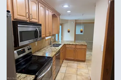8094 Rolling Brook Road, Northfield, OH 44067 - Photo 20