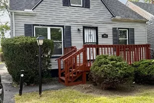 892 E 139th St, Loveland, OH 44110 - Photo 1