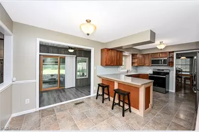2180 N Revere Road, Akron, OH 44333 - Photo 16