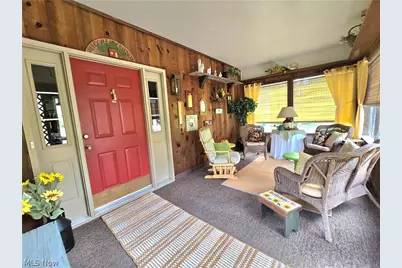 2448 Clarendon Avenue, Zanesville, OH 43701 - Photo 6