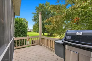 2448 Clarendon Ave, Zanesville, OH 43701 - Photo 8