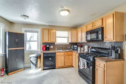 934 Packard Drive, Akron, OH 44320 - Photo 18