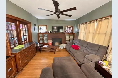 3404 Lincoln Street E, Canton, OH 44707 - Photo 6