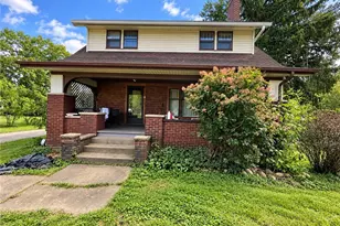 3404 Lincoln St E, Canton, OH 44707 - Photo 1