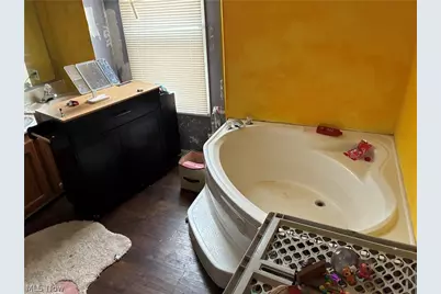 145 Delaware Avenue SW, Canton, OH 44710 - Photo 14