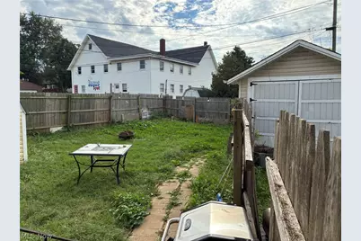 145 Delaware Avenue SW, Canton, OH 44710 - Photo 4