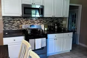 375 Jackson St, Campbell, OH 44405 - Photo 12