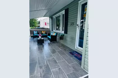 375 Jackson Street, Campbell, OH 44405 - Photo 2