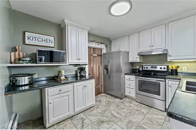 1051 E 9th Street, Salem, OH 44460 - Photo 8