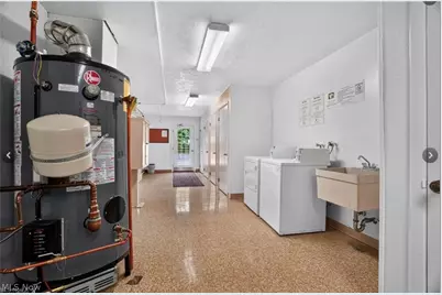7970 Mentor Avenue #J02, Mentor, OH 44060 - Photo 32