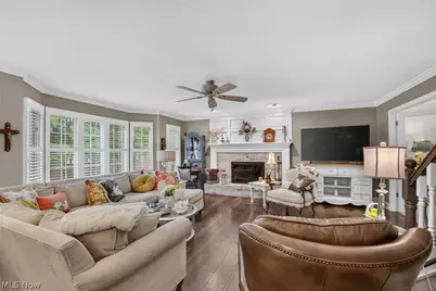 7433 Sir Roberts Court, Mentor, OH 44060 - Photo 4