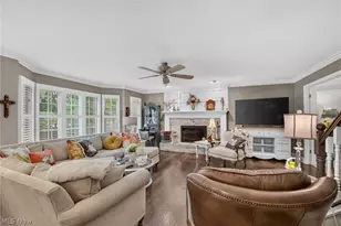 7433 Sir Roberts Ct, Mentor, OH 44060 - Photo 4