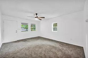 3538 Albany Ave, Lorain, OH 44055 - Photo 18