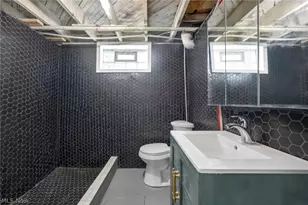 3538 Albany Ave, Lorain, OH 44055 - Photo 38