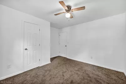 3538 Albany Avenue, Lorain, OH 44055 - Photo 22