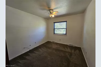 6698 Hedgeline, Huber Heights, OH 44146 - Photo 8