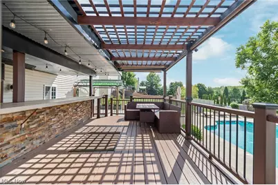 3898 Kenway Boulevard, Uniontown, OH 44685 - Photo 10