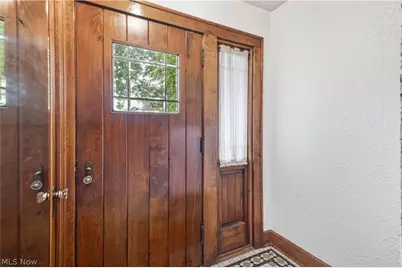 24 Overlook Boulevard, Struthers, OH 44471 - Photo 6