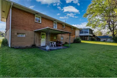 605 Titus St Extension, Weirton, WV 26062 - Photo 12