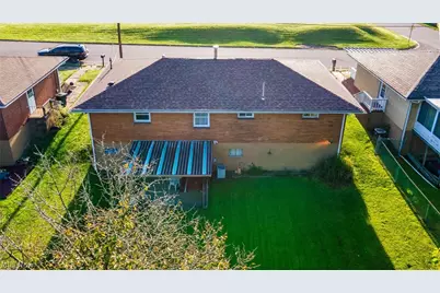 605 Titus St Extension, Weirton, WV 26062 - Photo 8