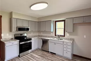 124 Creekfield Ct, Elyria, OH 44035 - Photo 8