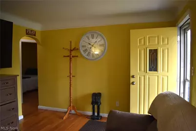 11817 Brighton Avenue, Loveland, OH 44111 - Photo 2