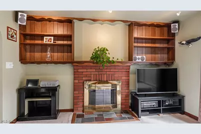 915 Wabash Avenue, Zanesville, OH 43701 - Photo 8