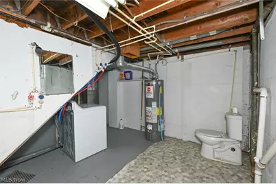 1325 Delverne Avenue SW, Canton, OH 44710 - Photo 48