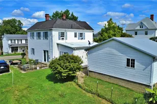 215 W Marietta St, Woodsfield, OH 43793 - Photo 26