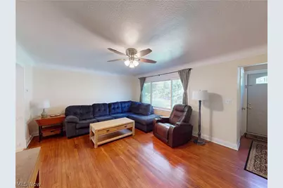 7996 Plains Road, Mentor, OH 44060 - Photo 6