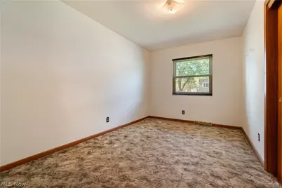 2263 Dewport Drive, Akron, OH 44312 - Photo 14