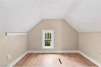 1013 Celina Avenue, Akron, OH 44307 - Photo 24