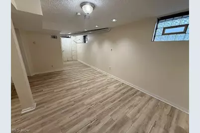 1013 Celina Avenue, Akron, OH 44307 - Photo 26